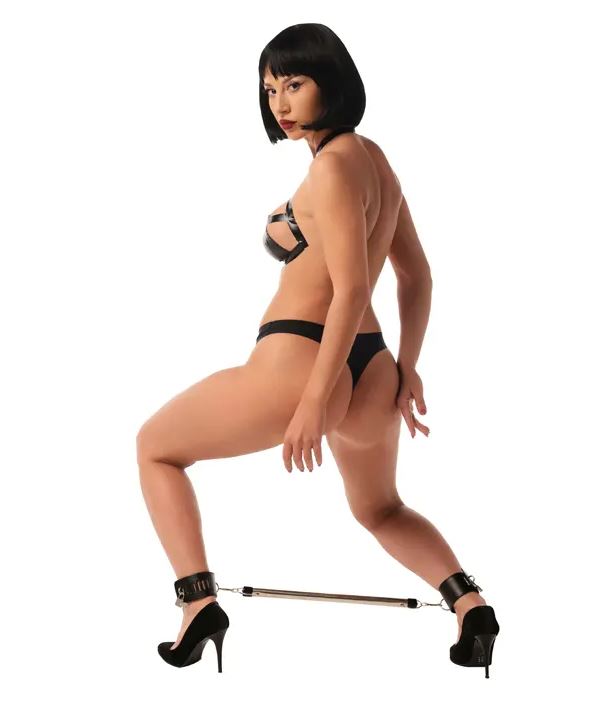 Fantasy Fetish - Spreader Bar con Cavigliere