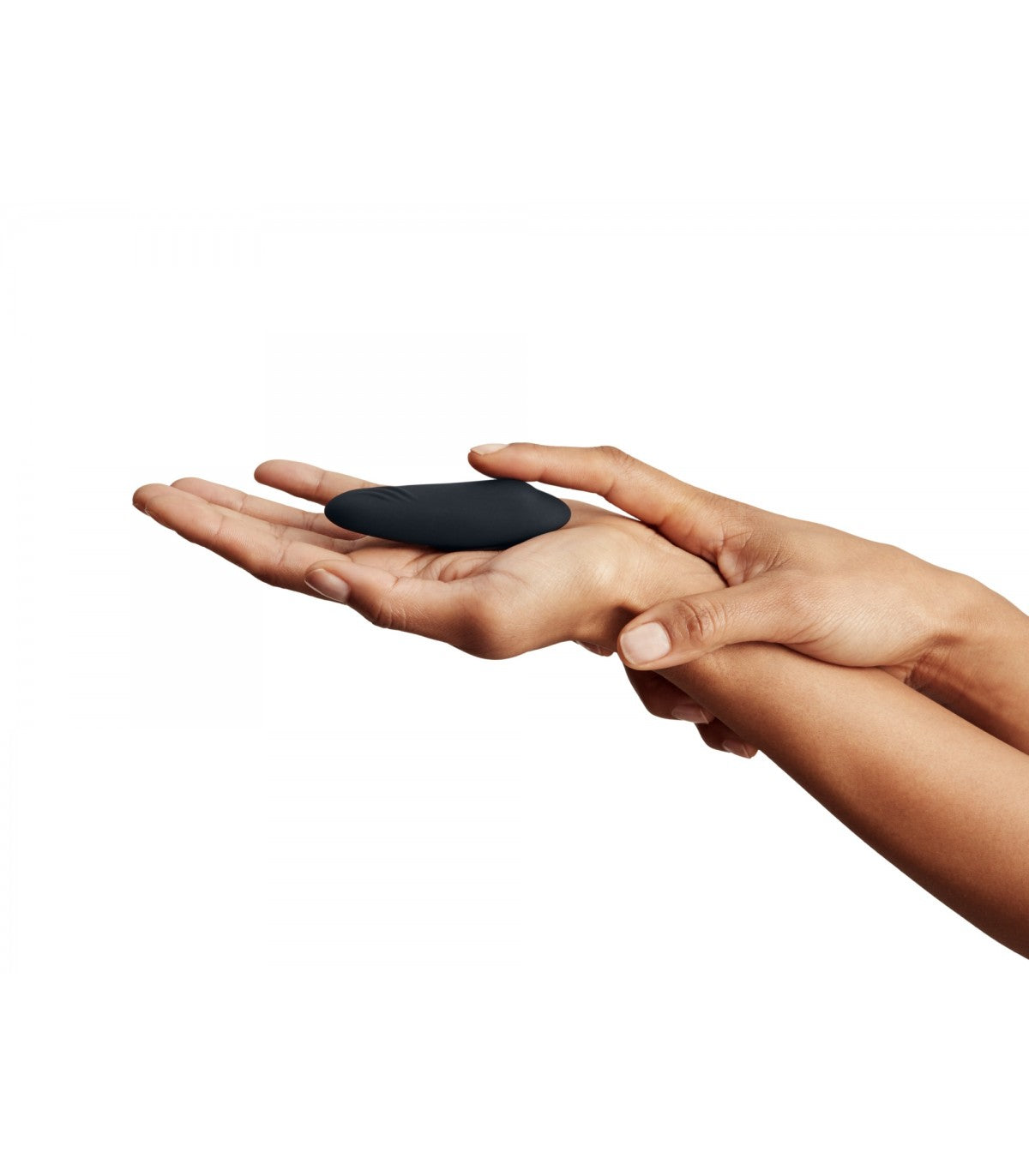 Il set We-Vibe ci stuzzica con Bond e Moxie Black